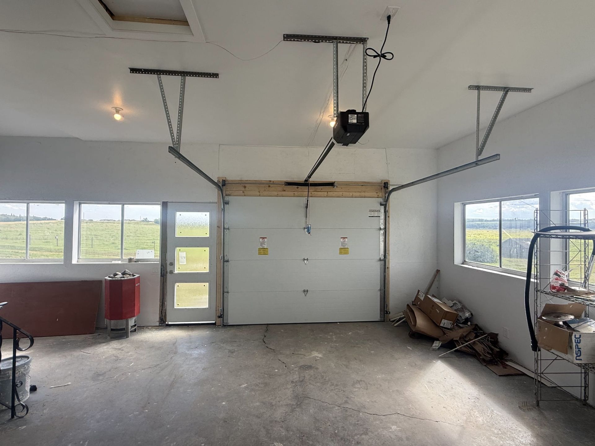 Operator Installation — Inside View